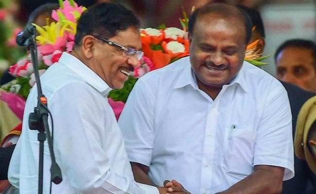 कर्नाटक : कुमारास्वामी का बहुमत परीक्षण शुक्रवार को, JDS को सता रहा ”ऑपरेशन कमल” का भय…!