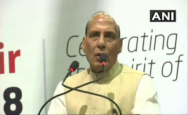 कश्मीर में बोले राजनाथ सिंह-मेरे नौजवानो, कभी भी तबाही का रास्ता मत पकड़ना
