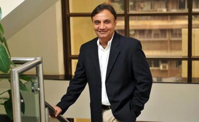 संदीप बक्शी ICICI बैंक के नये COO, जांच पूरी होने तक छुट्टी पर रहेंगी चंदा कोचर