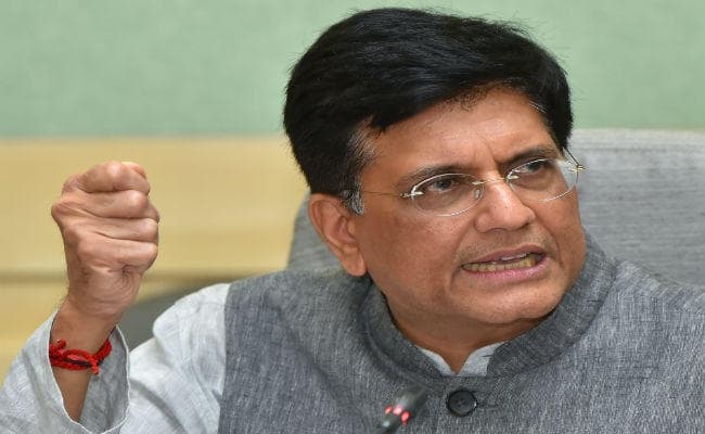 वित्त मंत्री पीयूष गोयल ने दिया भरोसा : बैंकों में जनता का पैसा पूरी तरह सुरक्षित, रिजर्व बैंक को मिलेगा और अधिकार