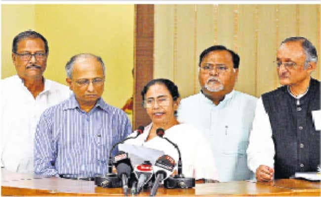 जमाई षष्ठी पर सीएम ममता ने दी सौगात, राज्यकर्मियों को 25 फीसदी डीए का तोहफा