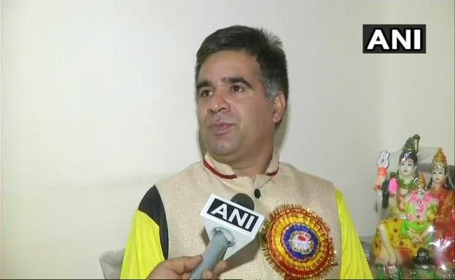 जम्मू कश्मीर : बीजेपी के प्रदेश अध्यक्ष रवींद्र रैना को कराची से हत्या की धमकी