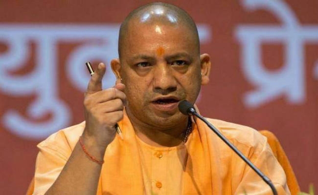 योगी के साथ आरएसएस, पर बाहर करने होंगे कुछ मंत्री, सांसदों के भी कटेंगे टिकट