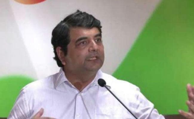 कांग्रेस का पलटवार : सरकार आयी, तो भाजपा के ”भ्रष्ट” लोग बेल पर नहीं, जेल में होंगे