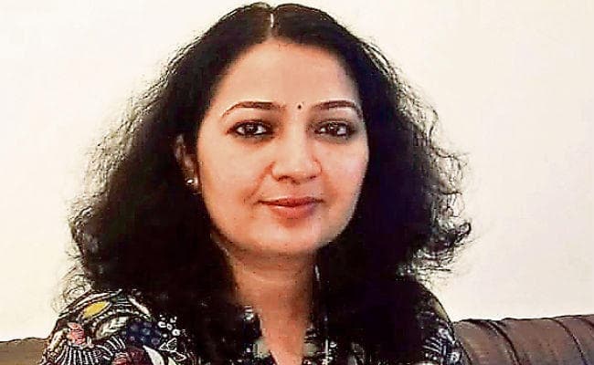 झारक्राफ्ट की पूर्व सीइओ रेणु गोपीनाथ पेनिक्कर ने बातचीत में कहा, मैं कहीं नहीं गयी, यहीं हूं और रहूंगी