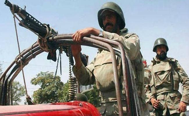संगीनों के साये में होगा पाकिस्तान का आम चुनाव, 3.70 लाख सैनिकों की होगी तैनाती