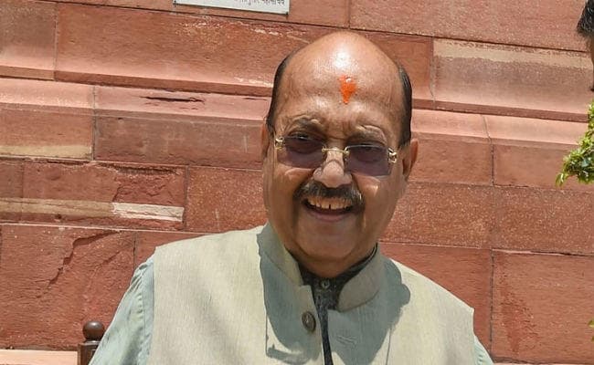 अमर सिंह ने साधा निशाना, बोले-बबुआ-बुआ से बेहतर मोदी-योगी की जोड़ी