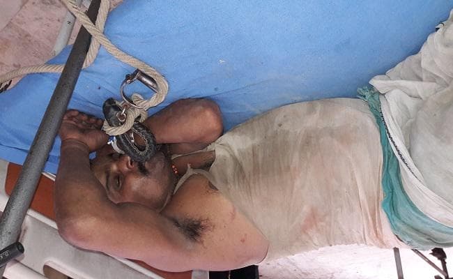 तांत्रिक संग बहू को आपत्तिजनक स्थिति में जब ससुर ने रंगे हाथों पकड़ा…