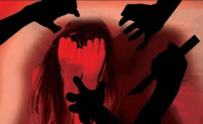 उत्तरप्रदेश : बदायूं गैंगरेप की पीड़िता ने कर ली आत्महत्या, पुलिस ने घटना से किया था इनकार