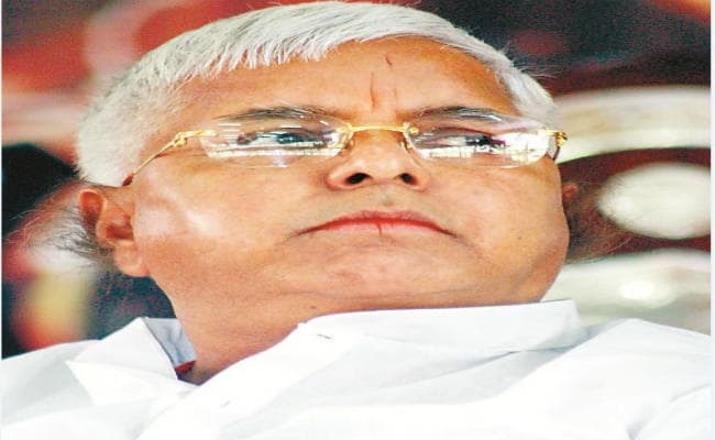 लालू को जाना होगा जेल, जमानत अवधि बढ़ाने से हाईकोर्ट का इन्कार