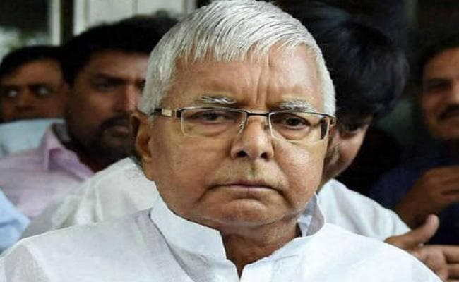सुप्रीम कोर्ट ने ‘रेलवे नौकरी घोटाले” में लालू प्रसाद के खिलाफ सीबीआई जांच की मांग खारिज की