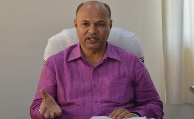 प्रभात इंपैक्ट : बच्चे की मौत मामले में DC ने दिया एंबुलेंस संचालक को तत्काल हटाने का निर्देश