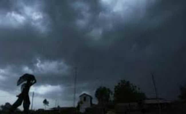बंगाल में लगातार बारिश की चेतावनी, ओड़िशा भी होगा प्रभावित