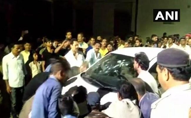 बिहार : मुजफ्फरपुर में पूर्व महापौर सहित दो की हत्या