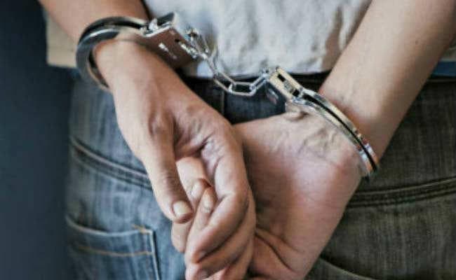 रंगदारी नहीं देने पर भाई की हत्या करने वाला अपराधी गिरफ्तार