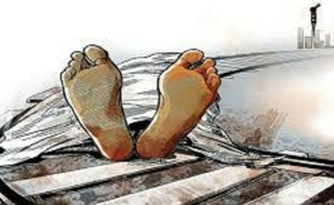 गालूडीह : कस्तूरबा विद्यालय की छात्रा ने ट्रेन से कट कर की आत्महत्या