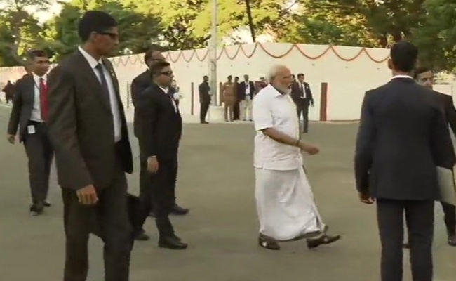जिनपिंग के स्वागत के लिए PM मोदी ने अंग्रेजी, तमिल और मंडारिन भाषाओं में किया ट्वीट