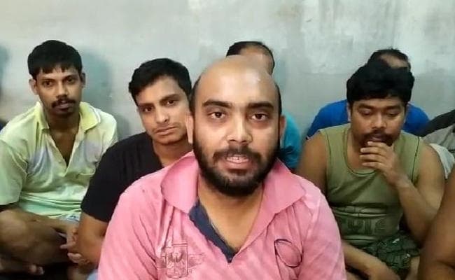 VIDEO : सऊदी अरब के जेद्दाह में मानव तस्करों के चंगुल में फंसे हैं 21 भारतीय, मांग रहे हैं मदद