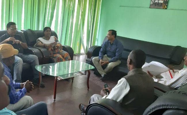 19वां अंतरराष्ट्रीय संताल सरना महाधर्म सम्मेलन : विभागवार हुई तैयारियों की समीक्षा, व्यवस्था पर बल