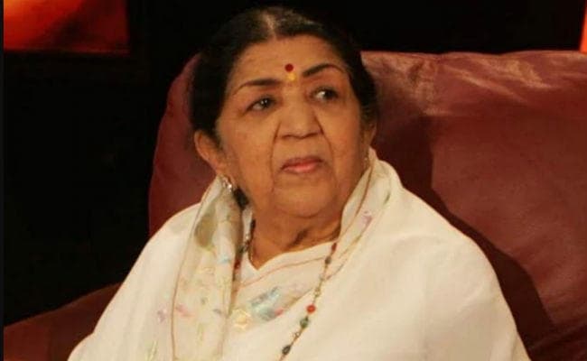 Lata Mangeshkar Health Update: लता मंगेशकर के स्वास्थ्य में हो रहा सुधार