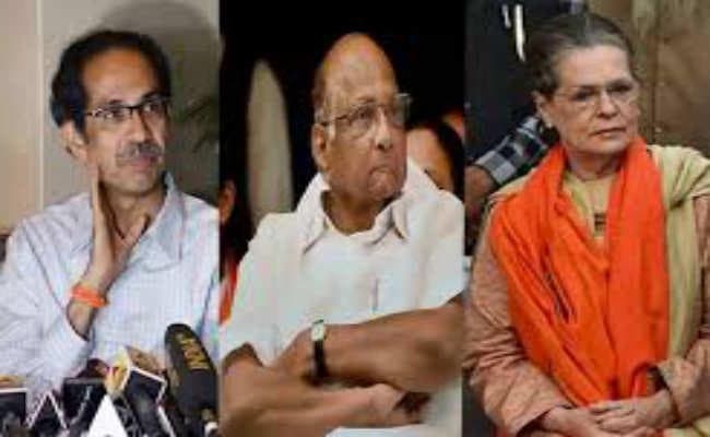 खरीद-फरोख्त की आशंका के बीच NCP, शिवसेना, कांग्रेस विधायकों को होटलों में भेजा गया, जानिए हर अपडेट खरीद-फरोख्त की आशंका के बीच NCP, शिवसेना, कांग्रेस विधायकों को होटलों में भेजा गया, जानिए हर अपडेट