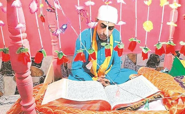 एक ऐसा गांव जहां गुरुद्वारा तो है, पर एक भी सिख नहीं रहता, मुस्लिम बनाते हैं लंगर