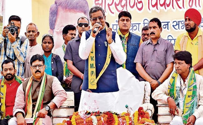 झारखंड विधानसभा चुनाव 2019 : झाविमो की सरकार बनी तो सबको राशन-पेंशन : बाबूलाल मरांडी