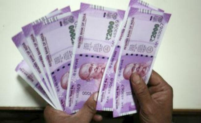 Be Alert : खाते में एक लाख रुपये से अधिक जमा रकम की नहीं होगी कोई गारंटी, जानिये क्यों…?