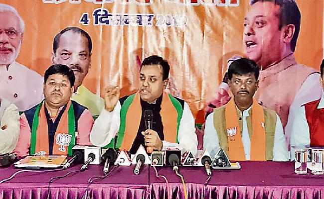 झारखंड विधानसभा चुनाव 2019 : भाजपा विकास की तो कांग्रेस है ”बेल” गाड़ी पार्टी : डॉ संबित
