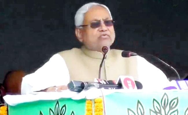 दरभंगा में बोले CM नीतीश- सेवा करना ही मेरा धर्म, 2022 तक पहुंचायेंगे हर घर बिजली और नल का जल