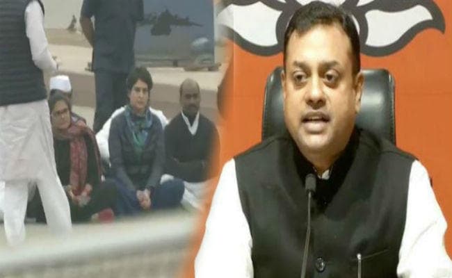 छात्रों पर पुलिस एक्शन के विरोध में धरने पर बैठी प्रियंका, भाजपा बोली, कांग्रेस ने छात्रों को भड़काया