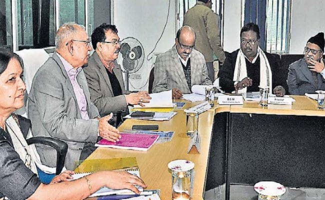 रांची : केसीबी कॉलेज बेड़ो के तीन शिक्षक बर्खास्त, अब पैसा वसूलेगा विवि, जानें क्या है पूरा मामला