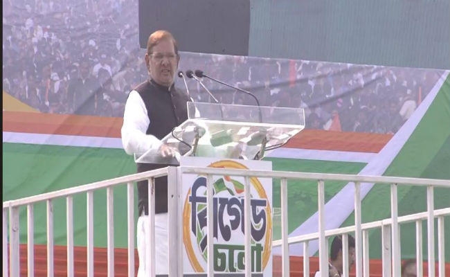 VIDEO: ममता की रैली में फिसली शरद यादव की जुबान, ”राफेल” को बताया ”बोफोर्स”, बोली BJP- थैंक्यू