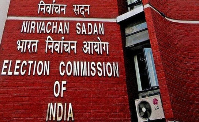 #EVMHacking : EC ने कहा – दिल्ली पुलिस FIR दर्ज कर शुजा के दावों की जांच करे