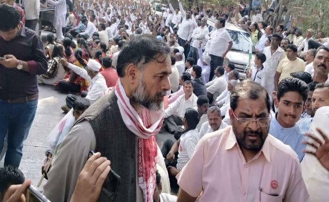 #Budget2019 : डूबते को तिनके का सहारा, पढ़ें स्वराज इंडिया के अध्यक्ष योगेंद्र यादव का लेख