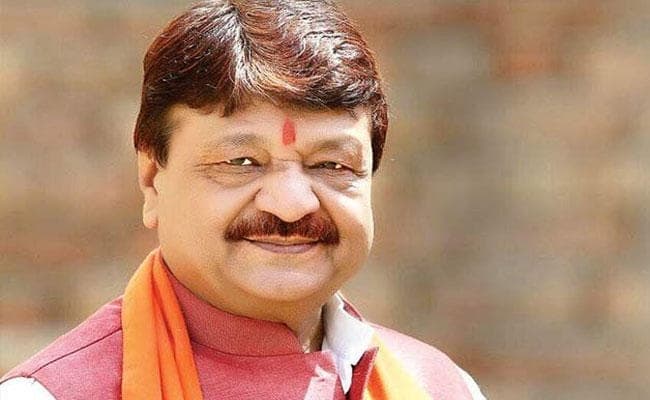 #MamataBlocksCBI : सोमवार को ममता के खिलाफ प्रेस कॉन्फ्रेंस करेगी भाजपा, चुनाव आयोग का रुख करेगा प्रतिनिधिमंडल