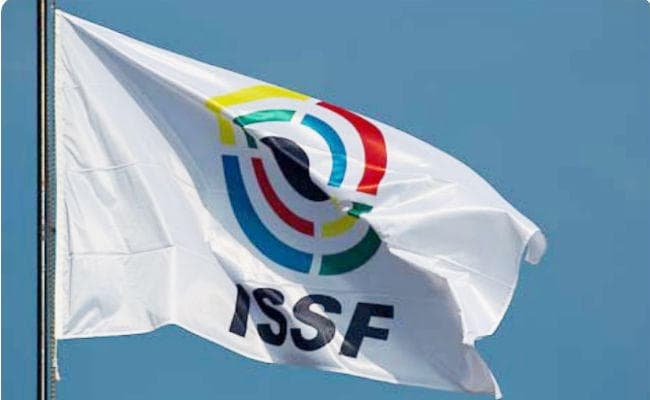 ISSF World Cup : 10 मीटर एयर राइफल के फाइनल में क्वालीफाई करने में असफल रहे भारतीय निशानेबाज