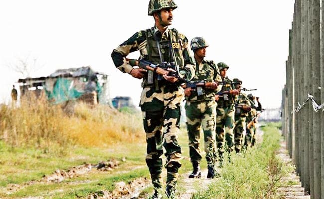 अपनी हरकतों से ही बर्बाद हो जायेगा पाकिस्तान