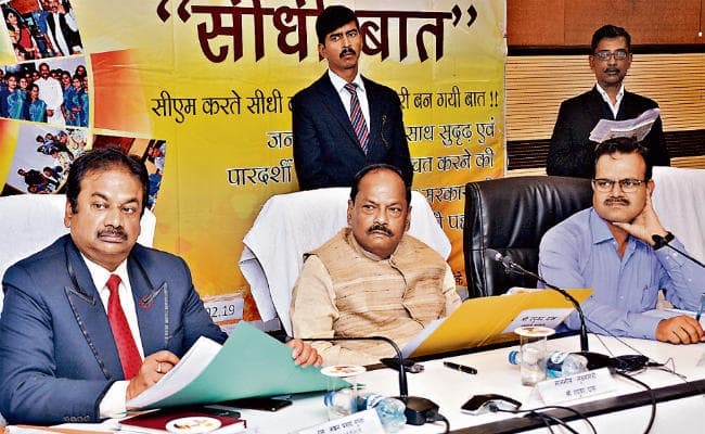 रांची : …जब मुख्यमंत्री रघुवर दास थाना प्रभारी की लापरवाही पर भड़के, कहा, शो-कॉज नहीं, सस्पेंड करो
