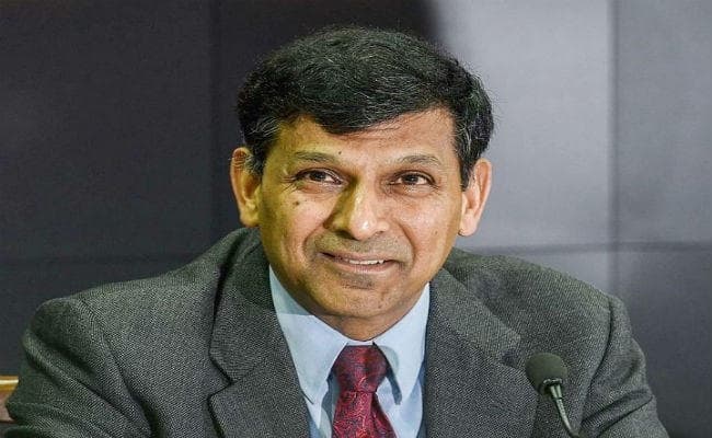 रिजर्व बैंक के पूर्व गवर्नर रघुराम राजन ने कहा, समाज में संभावित विद्रोह से खतरे में है पूंजीवाद