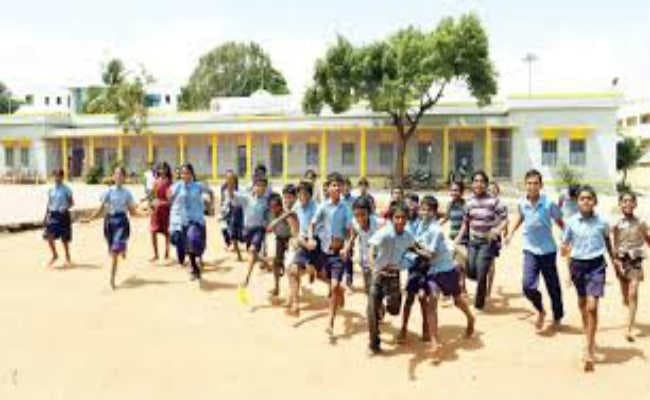 सरकारी स्कूल अब साढ़े 6 से साढ़े 11 बजे तक