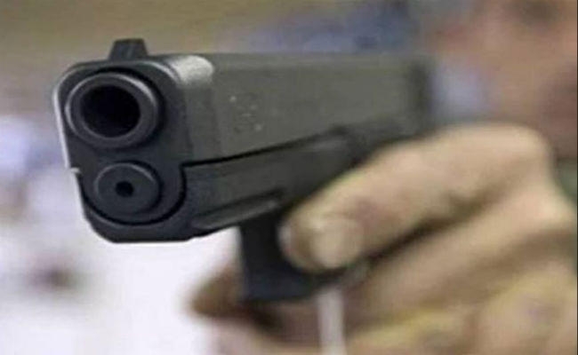 पाकिस्तान : बस से उतार कर 14 यात्रियों की गोली मारकर हत्या