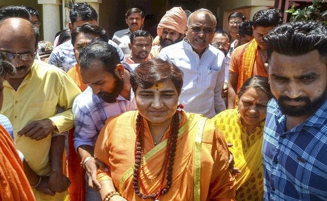 साध्वी प्रज्ञा सिंह ठाकुर ने एमपी के सीएम कमलनाथ पर लगाया सिख दंगों में शामिल होने का आरोप