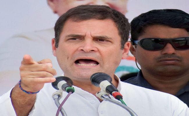 राहुल गांधी ने नरेंद्र मोदी पर साधा निशाना, लगवाये ‘चौकीदार चोर है’ के नारे