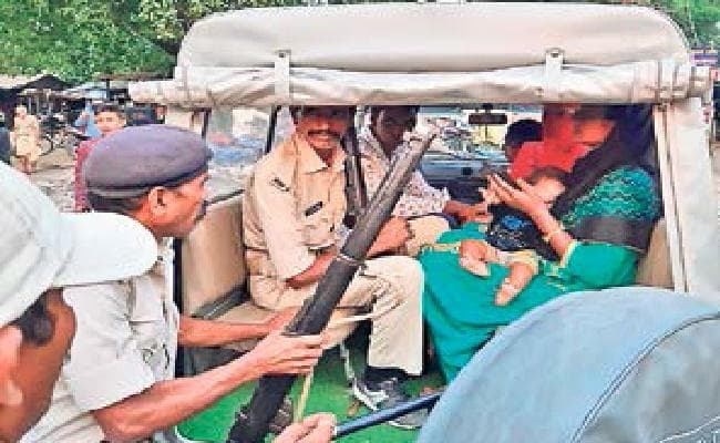 दो बच्चे के पिता ने खुद को कुंवारा बता कर हरियाणवी लड़की से रचायी शादी, फिर…