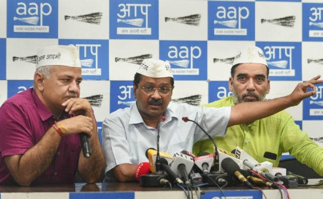 बोले केजरीवाल- प्रियंका गांधी कर रही हैं अपना समय बर्बाद, राजस्थान-एमपी में करना चाहिए प्रचार