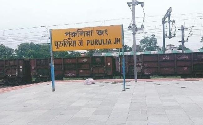 पुरुलिया : भाजपा एक बड़ी ताकत के रूप में मैदान में, तृणमूल को विकास कार्यों से जीत की आस