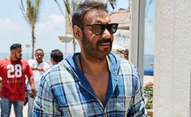 सनी देओल और उर्मिला मातोंडकर के नेता बनने पर अजय देवगन ने दिया ये बड़ा बयान