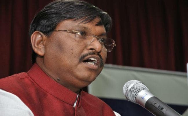 आदिवासी समुदाय को विकसित भारत से जोड़ना सरकार की प्राथमिकता : अर्जुन मुंडा