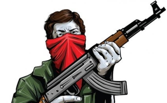 खूंटी में हथियार के साथ दो नक्सली गिरफ्तार, अड़की से पुलिस ने पकड़ा